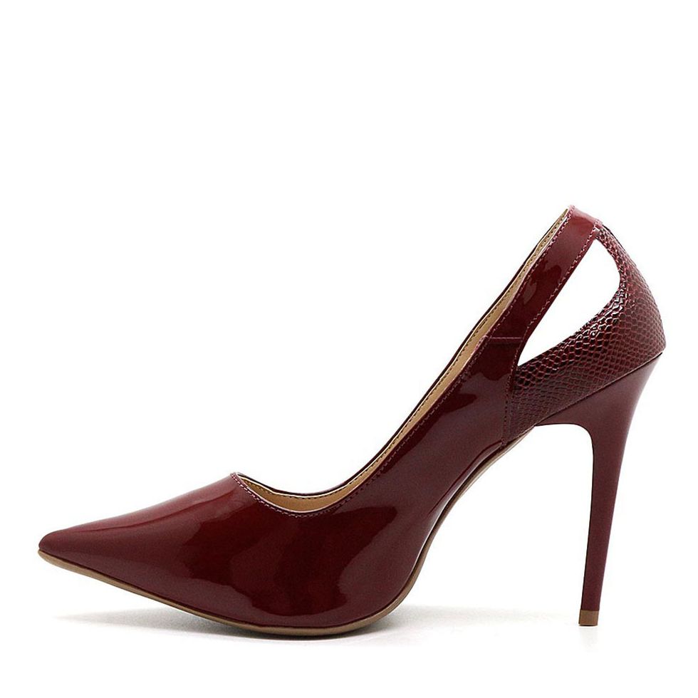 scarpin verniz vinho