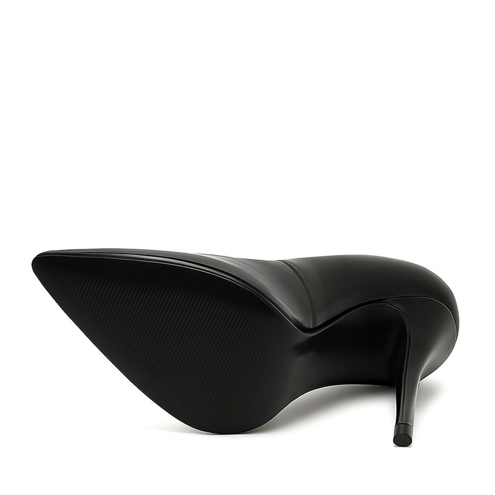 scarpin-royalz-verniz-salto-alto-fino-celine-preto-3.jpg
