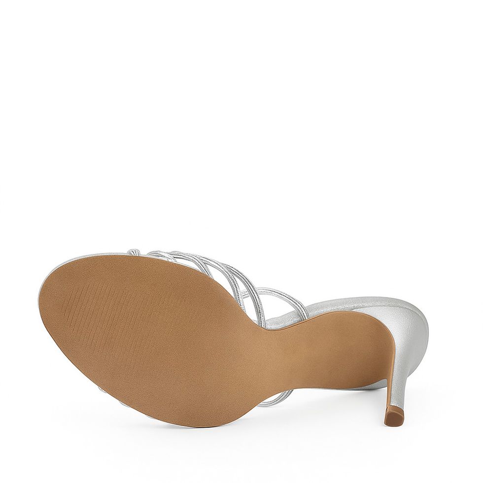 sandalia-royalz-metalizada-louisex-amarracao-salto-alto-fino-prata-2.jpg