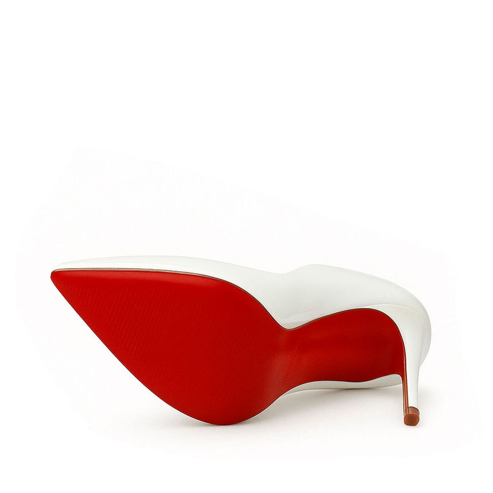 scarpin-royalz-verniz-salto-alto-fino-celine-curvas-branco-3.jpg