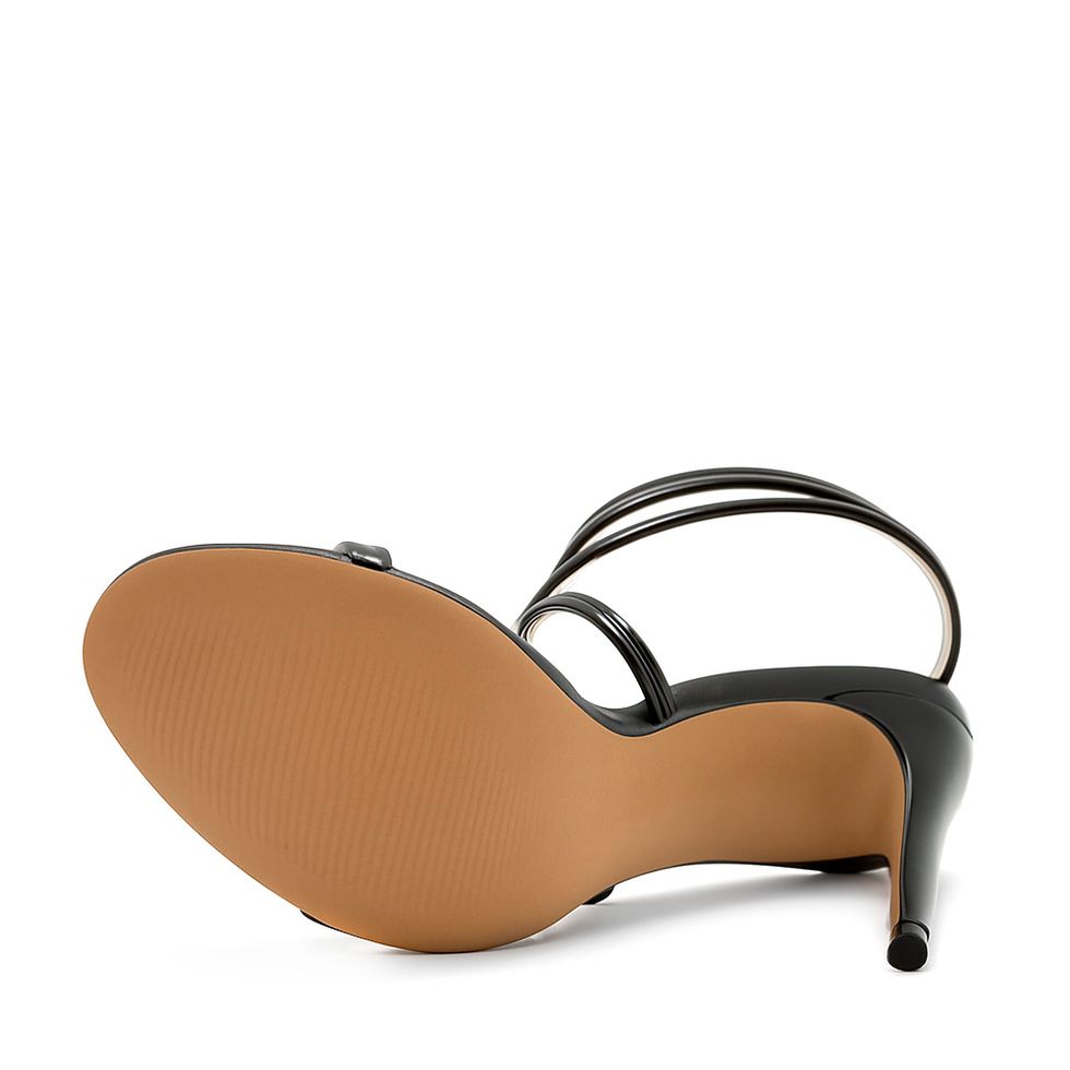 sandalia-royalz-verniz-isis-salto-alto-fino-preta-2