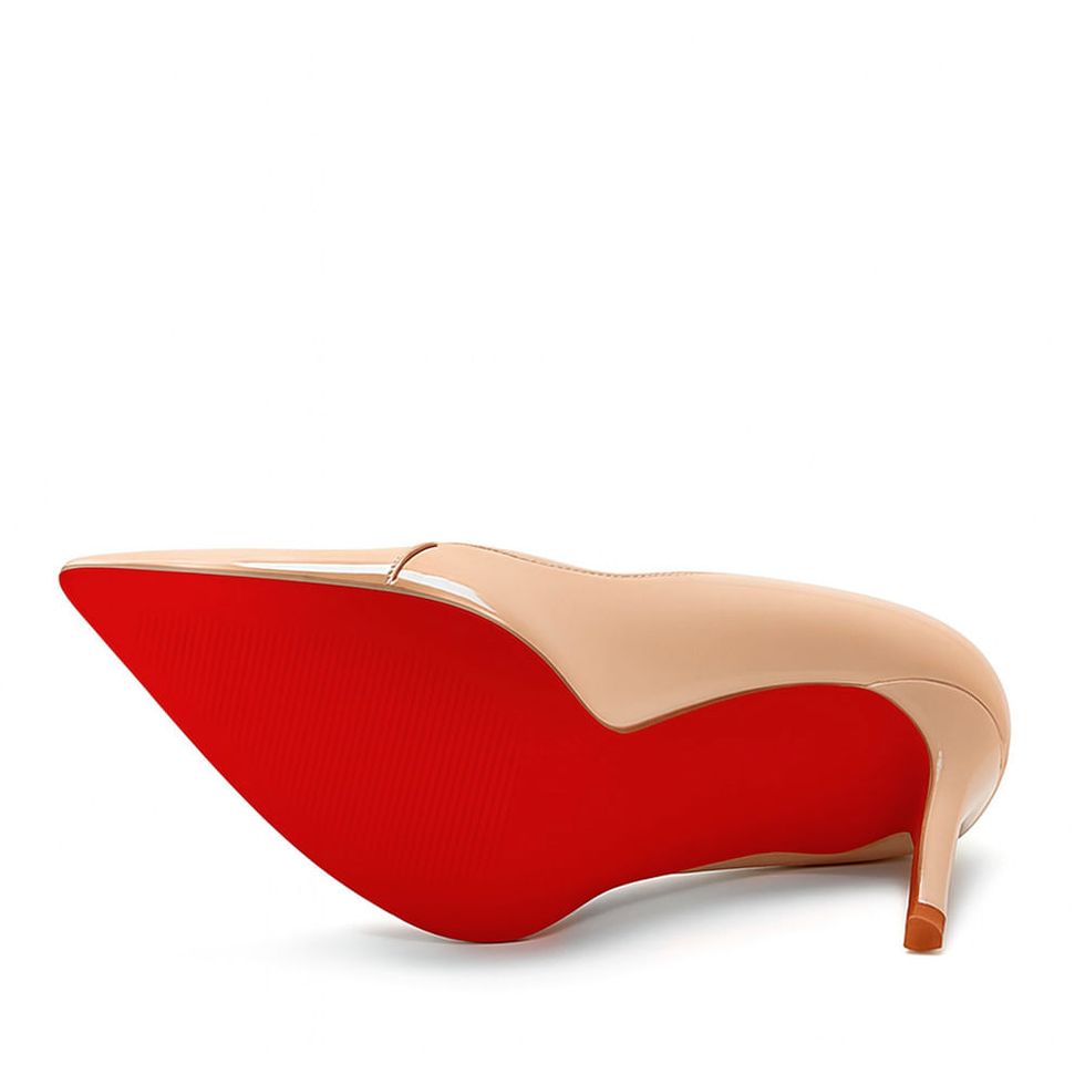 scarpin-royalz-verniz-sola-vermelha-salto-alto-fino-elise-nude-escuro-2