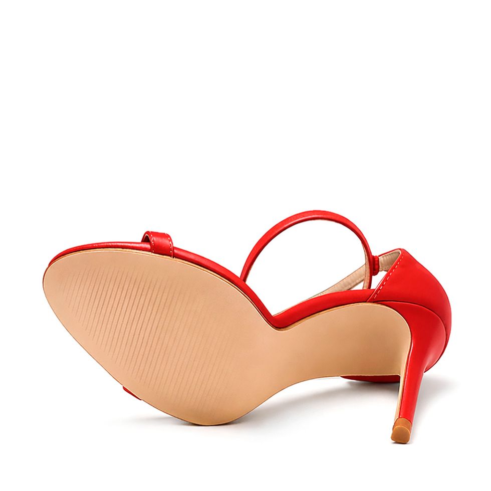 sandalia-royalz-lisa-paola-salto-alto-fino-tira-vermelha-2