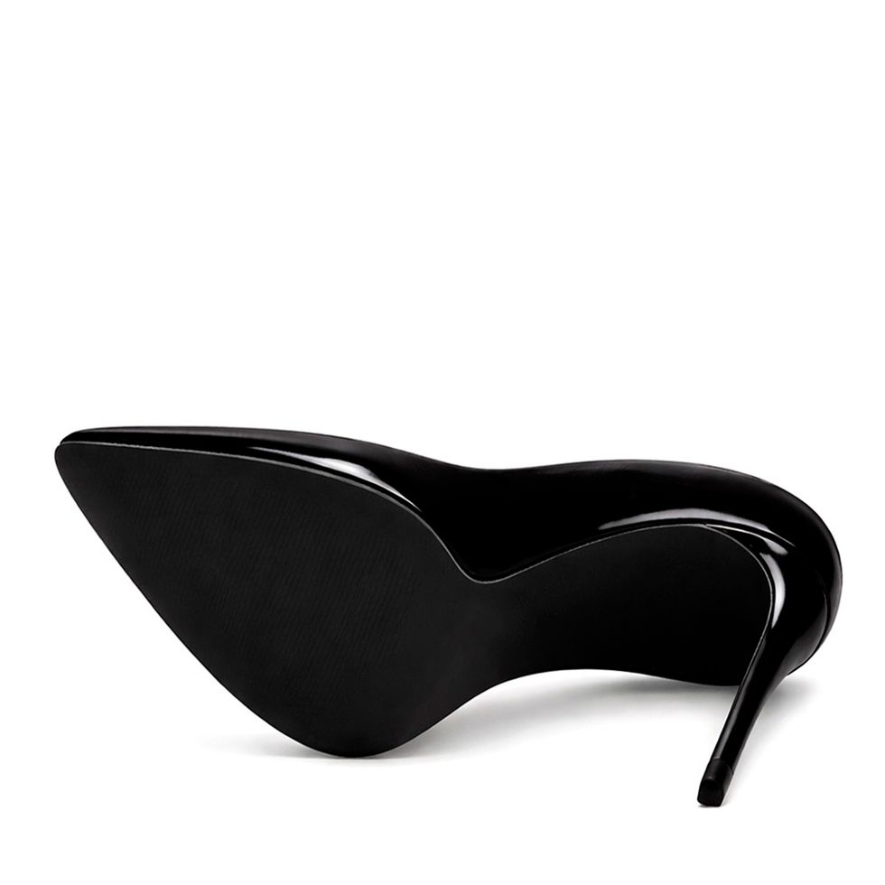 scarpin-royalz-verniz-salto-alto-fino-celine-preto-2